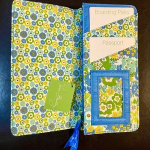 NEW Vera Bradley Passport  Wallet